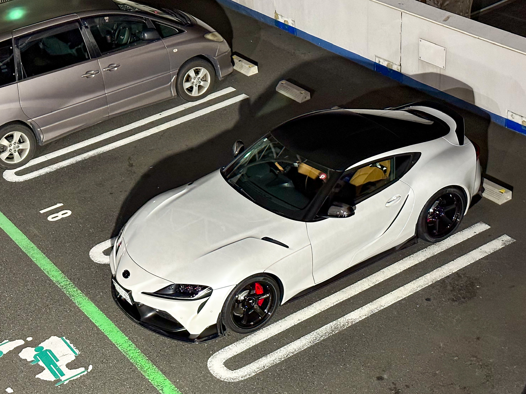 GR SUPRA BLACK DIVIDE 施工写真 09