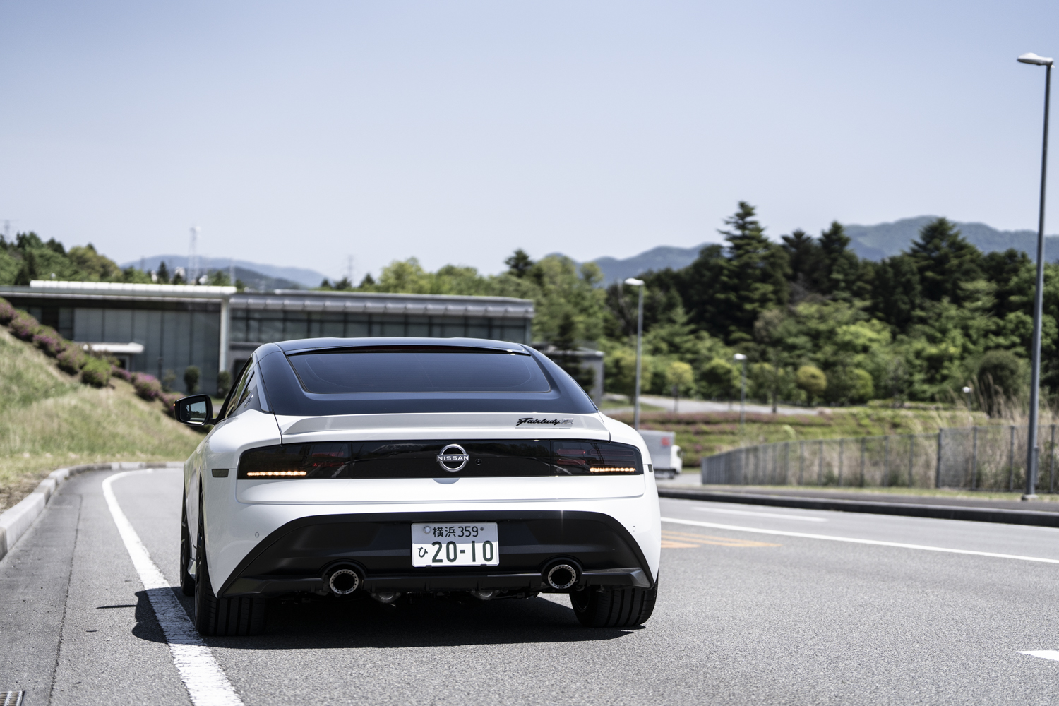 NISSAN RZ34 BLACK DIVIDE 施工写真